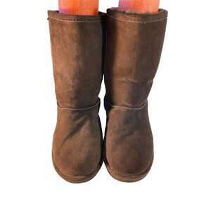 Bearpaw Women's Brown Slip-On Boots Size 8 Winter Casual Fall